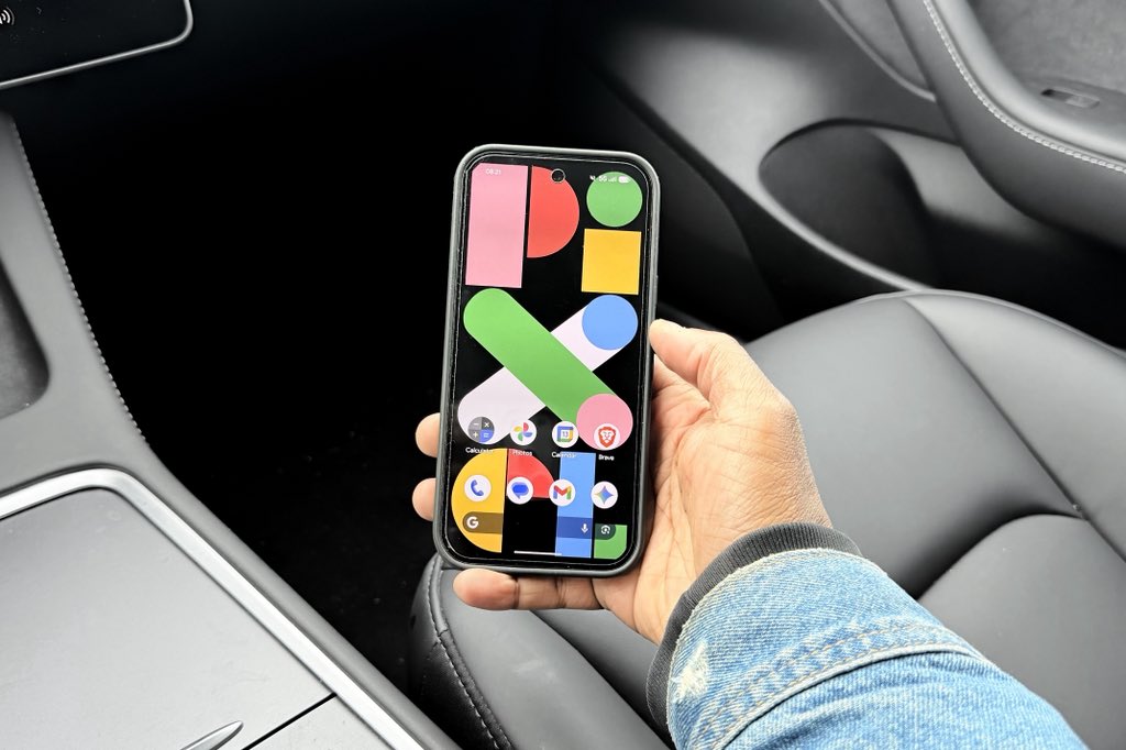 Monsieur Pixel tweet media