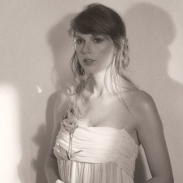 🏆| “The Tortured Poets Department” by Taylor Swift has now surpassed 9.7 Billion Spotify Streams!