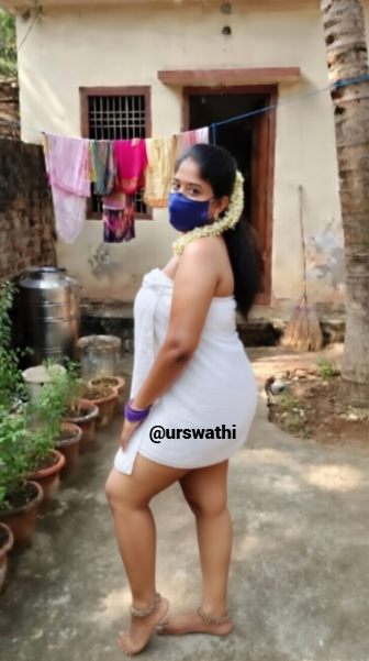 urswathi's tweet photo. வெயில் சூட்டுக்கும், உடம்பு வலிக்கும் நல்லா தேச்சு குளிச்ச பிறகு தான் சுகமா இருக்கு.
அடிக்கிற வெயிலுக்கு இப்படியே towel layey இருந்துருக்காலம் போல இருக்கு. ஆனா முடியாதே !!
நீங்க எல்லாம் குளிச்சிட்டிங்களா ? குளிச்சபிறகு எப்படி இருக்கேன் நான் ??
@urswathi
#goodbath https://t.co/KbT36v2ObY