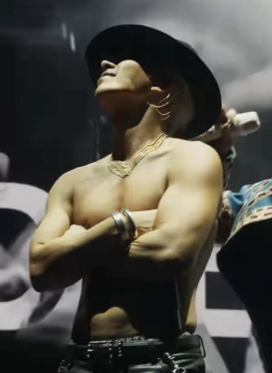 TAEYANG pics tweet media