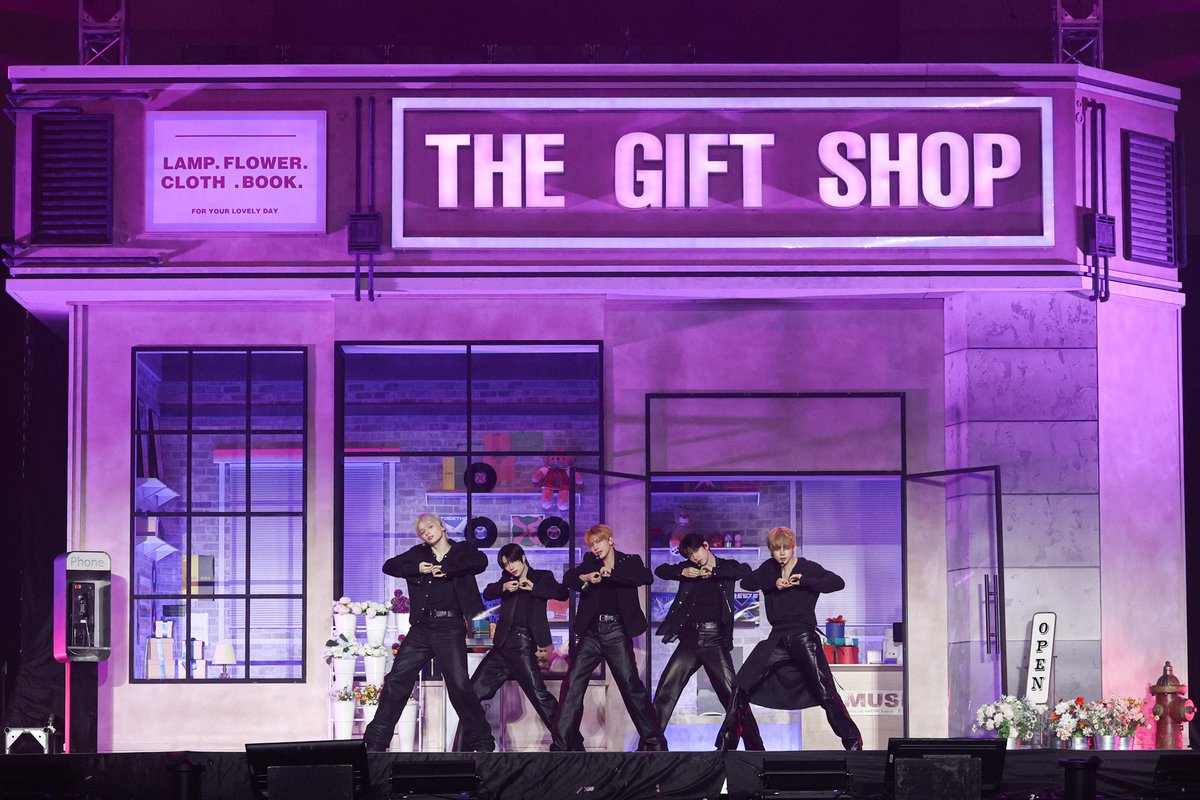 オリコンニュース tweet media