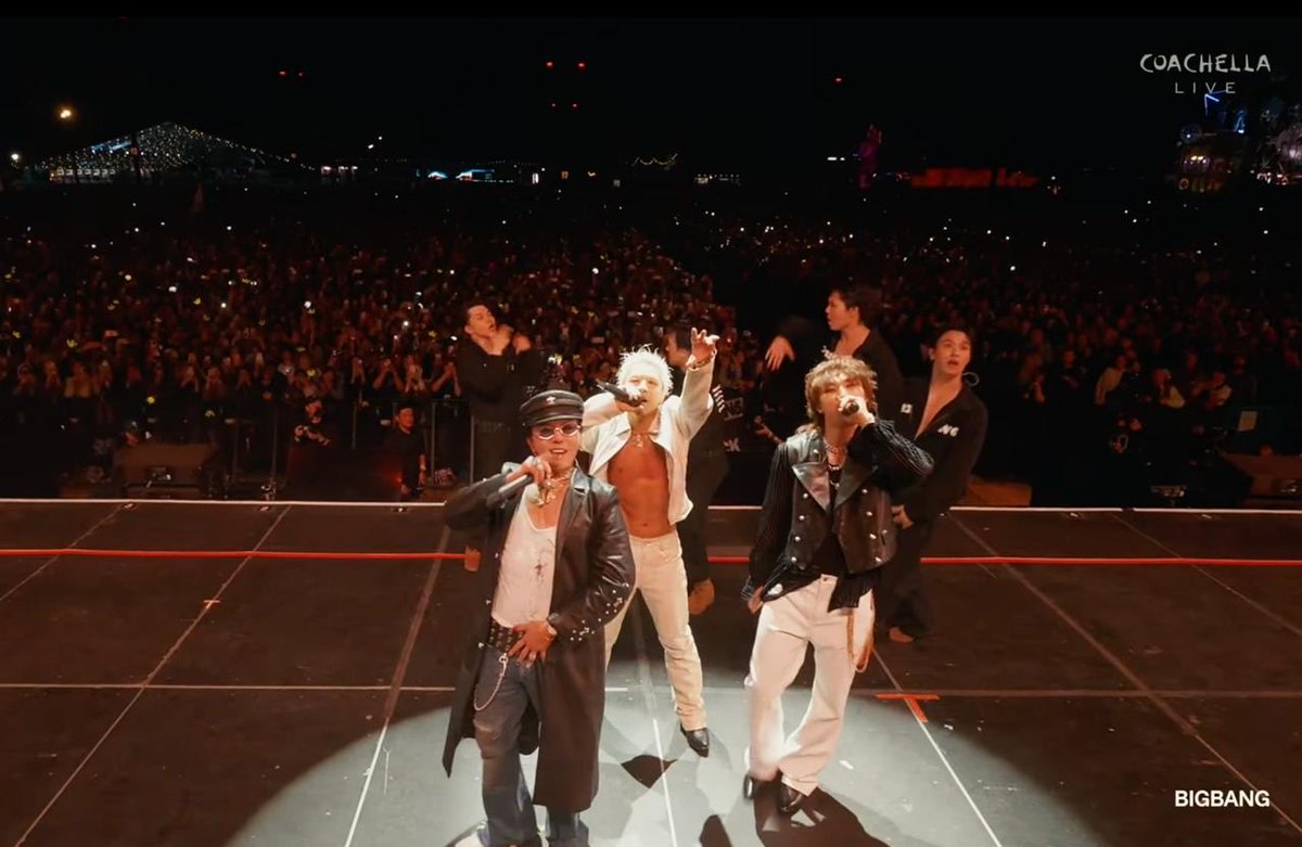 BIGBANG IS BACK!! 🔥❤️ 

p.s. i'm not tearing up, you are. :')
 #BANGCHELLA