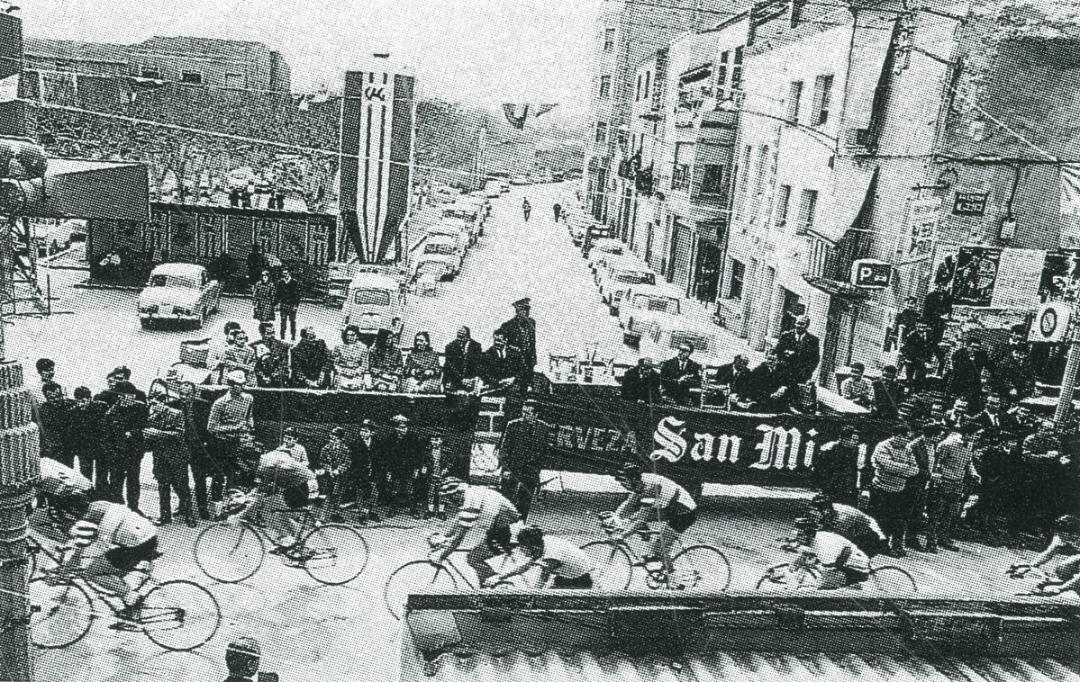 aclurgell tweet media