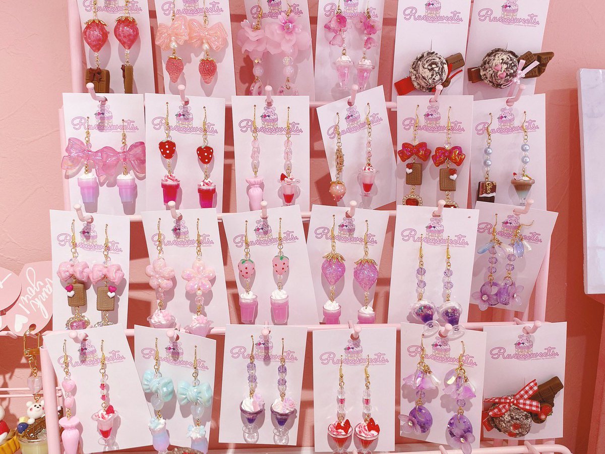 Kawaii__Stars's tweet photo. 🎀Kawaii☆Stars 原宿本店🎀
✨🌸春の大集合スペシャル🌸✨

4月13日
♡ただ今の店舗状況です♡

Runasweets.さま

通販対応は本日18:00より開始❣️

ご希望の作品に⭕️をつけて 
18:00以降にDMまでお問い合わせください♡ https://t.co/8Otl7n4OAd