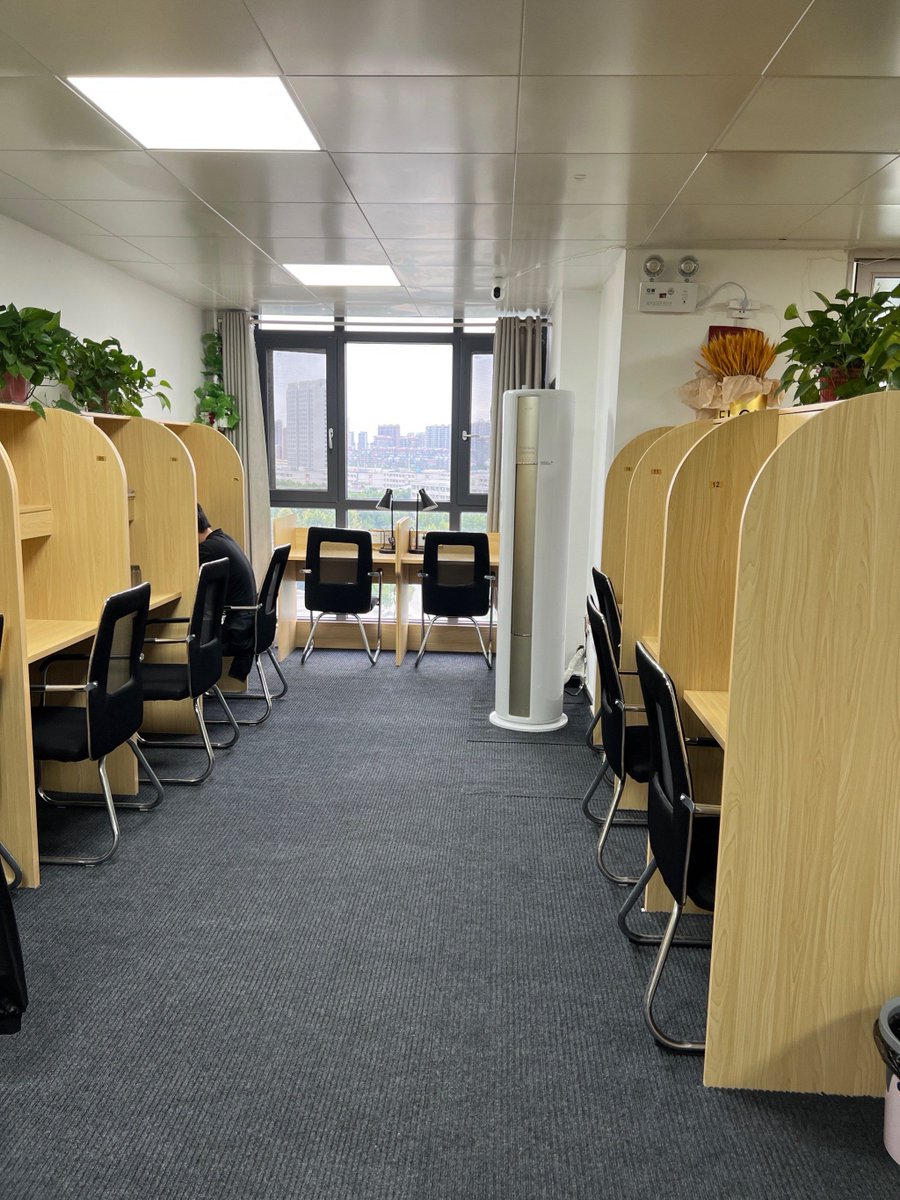 александр котляр tweet media