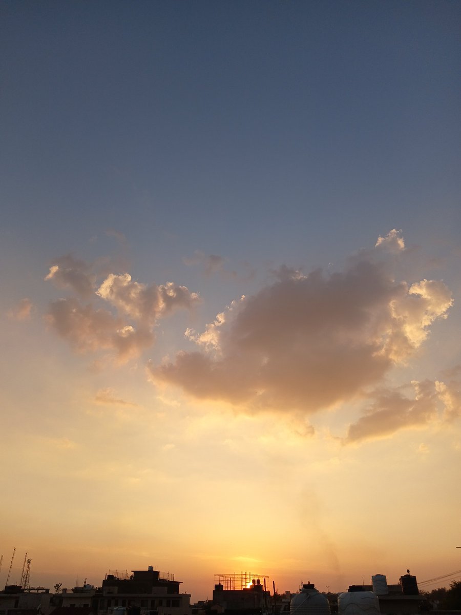 Crown👑🎊♥️🎵 tweet media