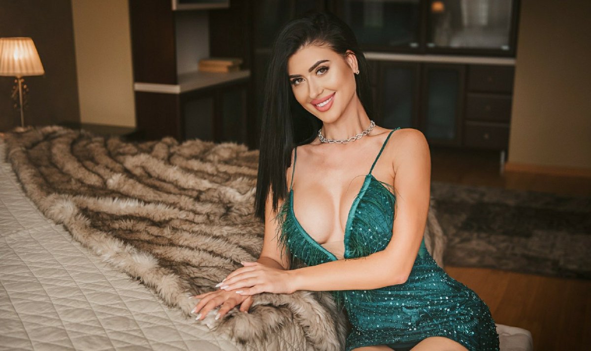 Flirt4Free Europe Girls tweet media