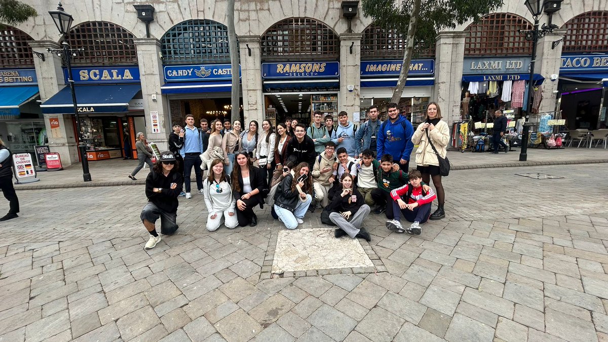 IES REYES CATOLICOS tweet media