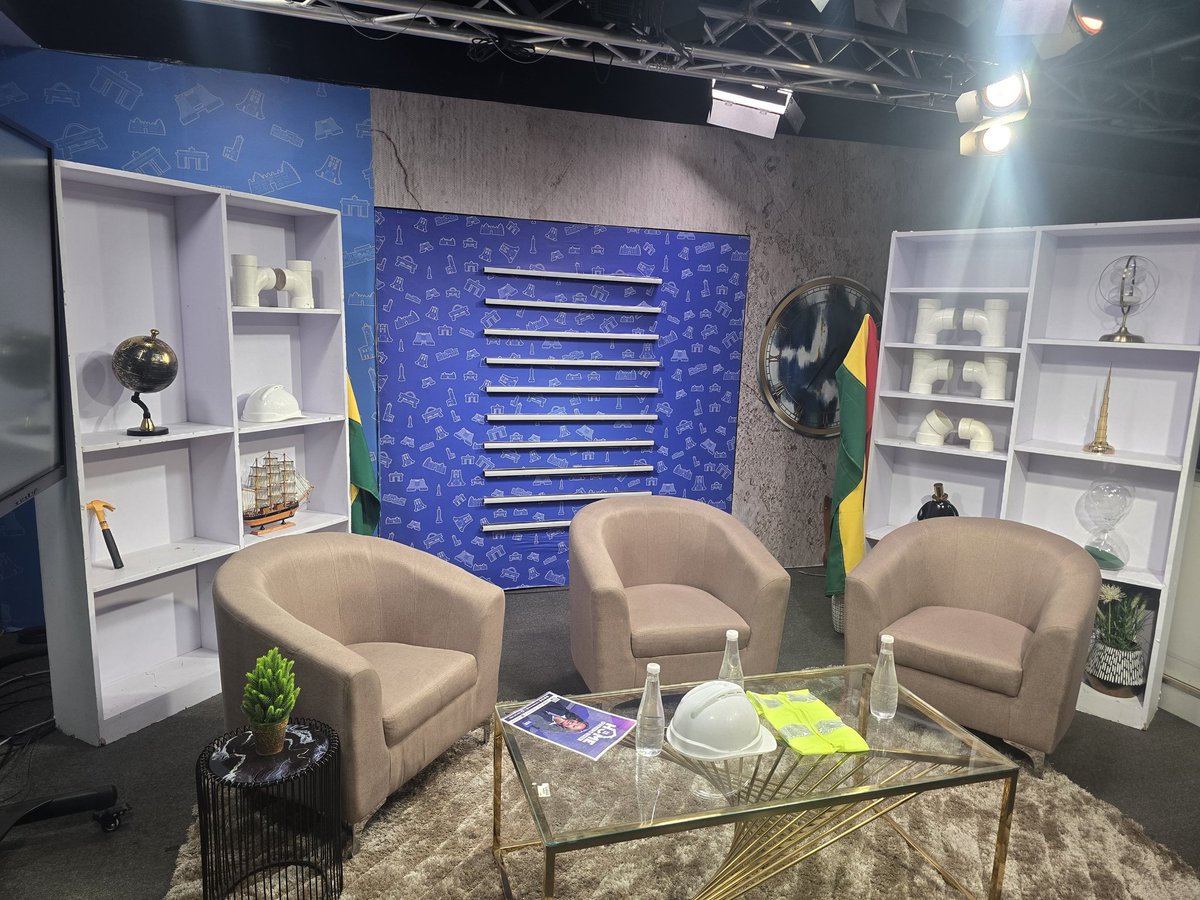 homeownerstvgh's tweet image. Studio shots from our weekend broadcast on Construction Negligence: Who really takes the blame? Lawyer Raymond and Charles from the Architect Alliance provided insights and education 
#homeownersshow 
#buildingcollapse 
#buildingsafety 
#saynotobuildingcollapes