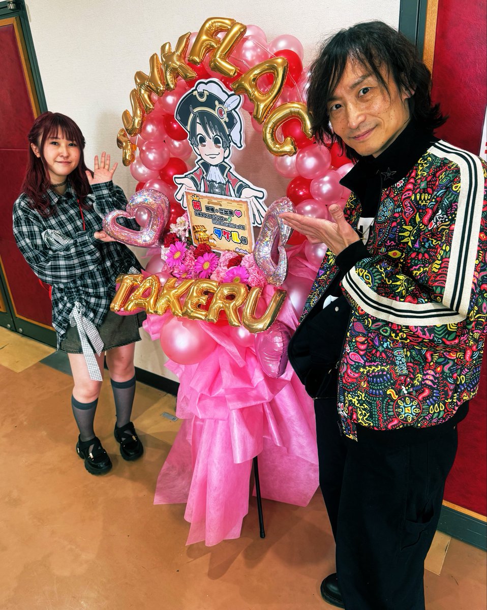AJStyles_CLASH's tweet photo. 出張タケルのジンローin 大阪

改めて出演者、スタッフの方々、来てくれたみんな本当にありがとう。
忙しい中一人一人が頑張ってくれて最高のイベントになったと思います。本当に感謝。
二日間あっという間で、まだまだ遊び足りないよね？

この海賊船の次に向かう先は…
SEE U NEXT TIME 🏴‍☠️

#タケルのジンロー