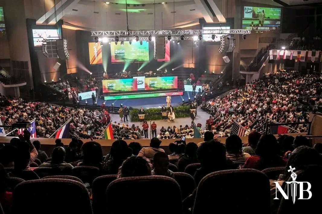 Pastor Jamal Harrison Bryant tweet media