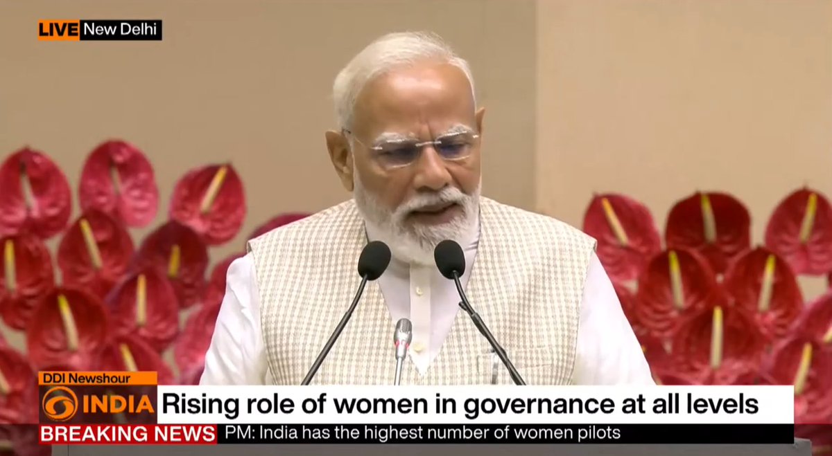 DDIndialive's tweet image. #WATCH | At the 'Nari Shakti Vandan Sammelan', Prime Minister @narendramodi says, "I am satisfied that in 2014, my countrymen gave us the opportunity to serve here, and since then, our government has created and successfully implemented schemes for every aspect of women's lives.