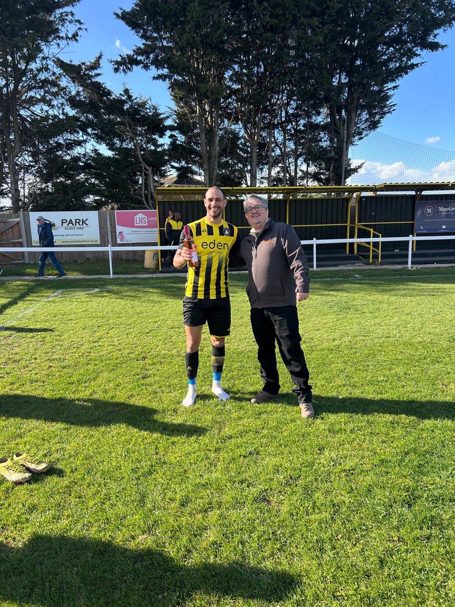 Larkfield & New Hythe F.C. tweet media