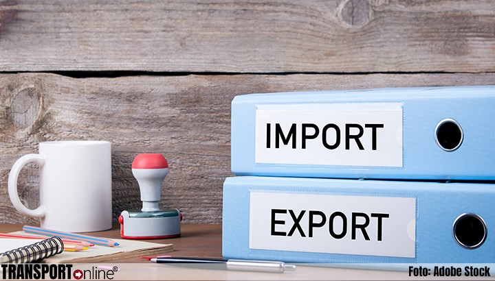 transportonline's tweet image. Export groeide licht in februari, import daalde

Lees verder: transport-online.nl/123711/export-…

#import #export #CBS #cijfers #handel #transport #transportnieuws
