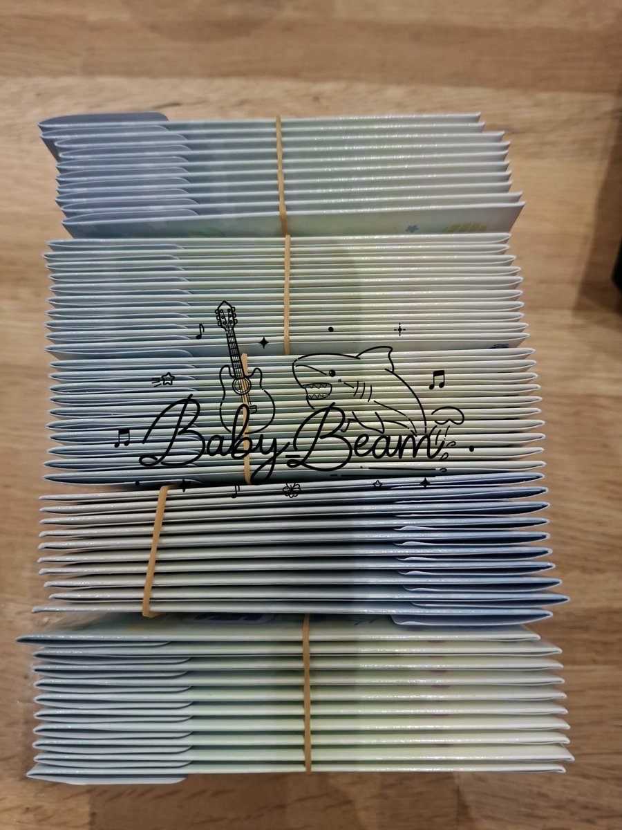 BABY_BEAM . ·͜·. 🎸🦈 tweet media