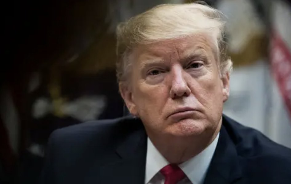 crypto_detente's tweet photo. 🚨🇺🇸🇮🇷 Donald Trump confirme :

⏰ blocus du detroit d'Ormuz  actif à 10h
🛢️ objectif : empêcher l’Iran de vendre son pétrole

👉 plusieurs pays coopèrent

💣 choc potentiel sur les marchés.

Pour la news détaillée : 🔗 https://t.co/pcT9TbxSGG

#Oil #Macro #Geopolitics #Markets https://t.co/Cr6xkjhSQL