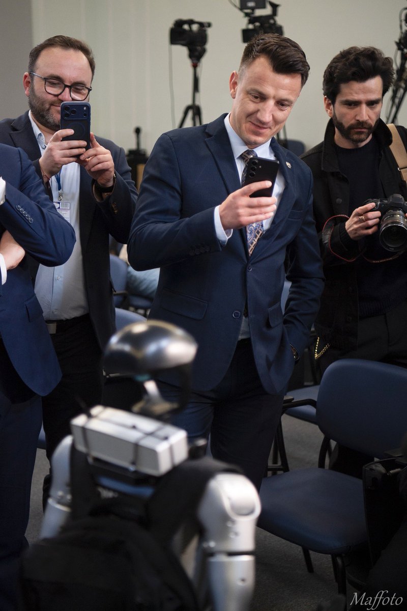 maffoto tweet media