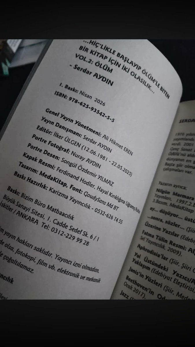 serdaraydin70's tweet photo. VOL-2:ÖLÜM matbaadan geldi.Şair kendi ile bir jam session icrası gerçekleştirirse,anlamın olasılıkları yoklanırsa, sonuç yeni bir kitap ve 'onto-poetik imge-anlam' olacaktır.Müteşekkirim Ali Hikmet Eren ve MedaKitap Tayfası.🥰Biz kavuştuk, Çok yakında kitap olan her yerde🥰🥃👍 https://t.co/Jap4D8zGdx