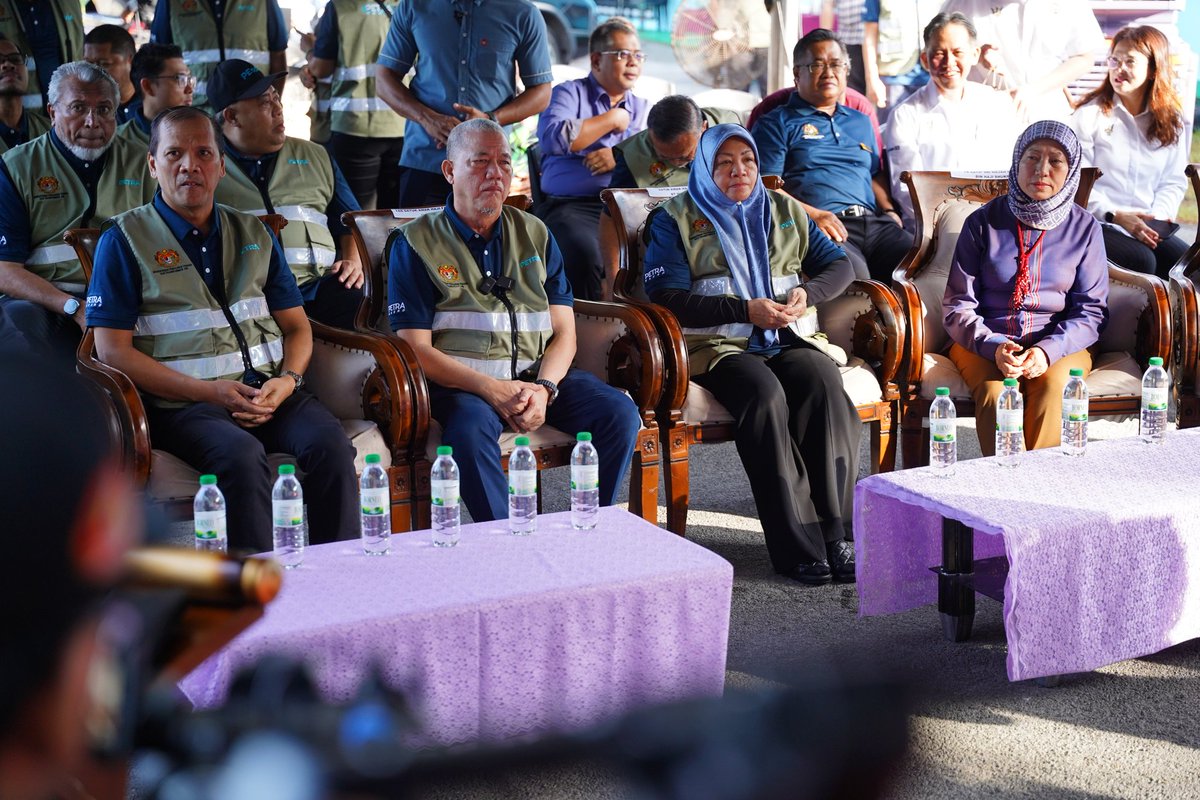 Kementerian Peralihan Tenaga dan Transformasi Air tweet media