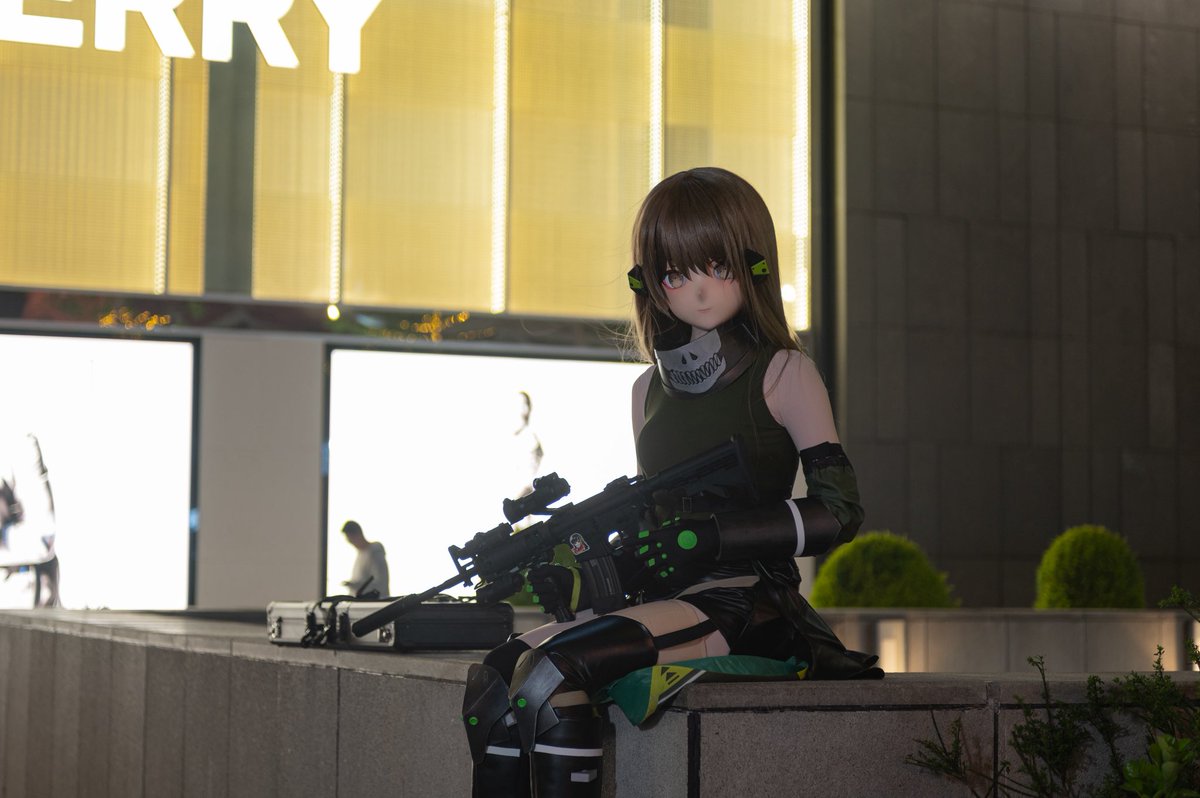 TreeStrange tweet media