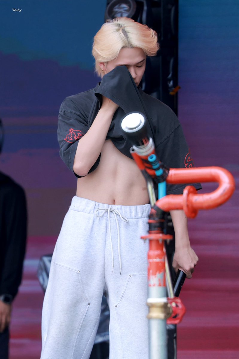루비 tweet media