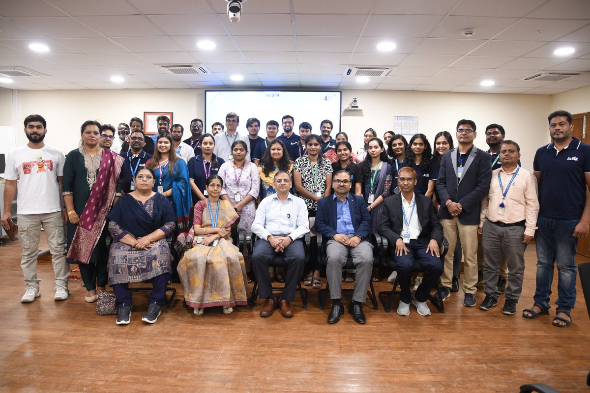 CSIRNALOFFICIAL's tweet photo. AcSIR vibes! CSIR-NAL & CSIR-4PI celebrate AcSIR Foundation Day, driving innovation & research excellence. #AcSIR #CSIRNAL #Research @CSIR_IND @CSIR_NIScPR @AcSIR_India @CSIR_4PI https://t.co/Vvlg9sZKrP