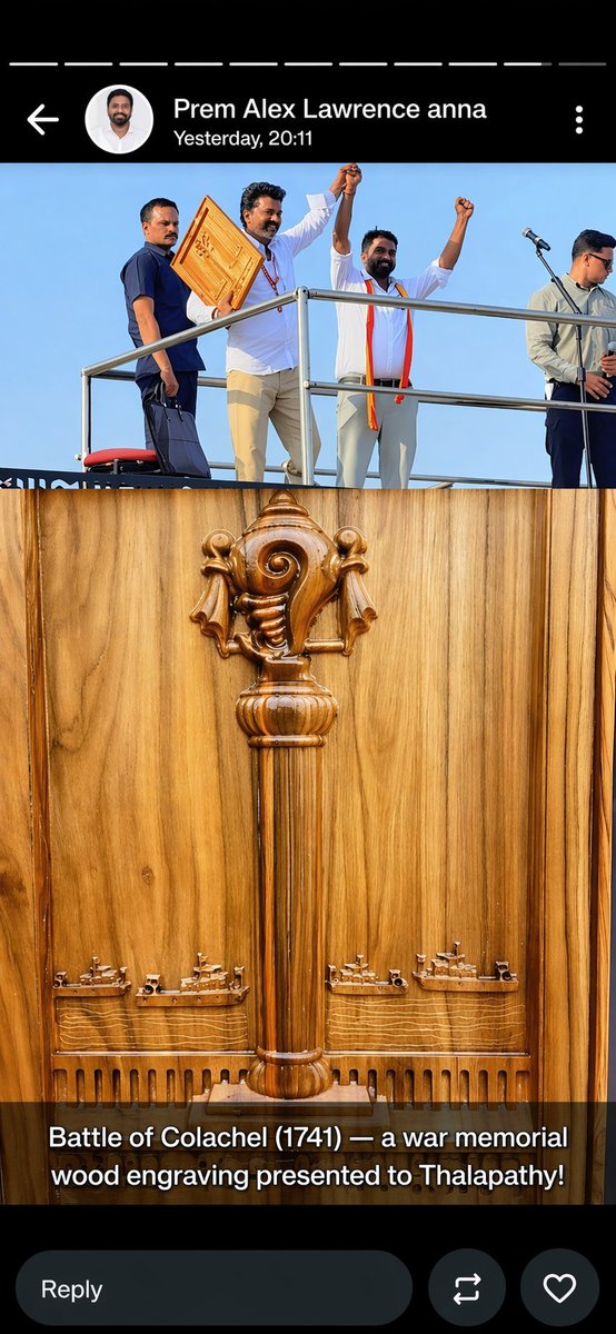 BreakkinNews's tweet image. Prem Alex Lawrence Anna, TVK’s Colachel MLA candidate, presented a Battle of Colachel (1741) war memorial wood engraving to Thalapathy — a proud tribute from the historic land of Colachel.

@drprem_lawrence

#TVK #Colachel #ThalapathyVijay