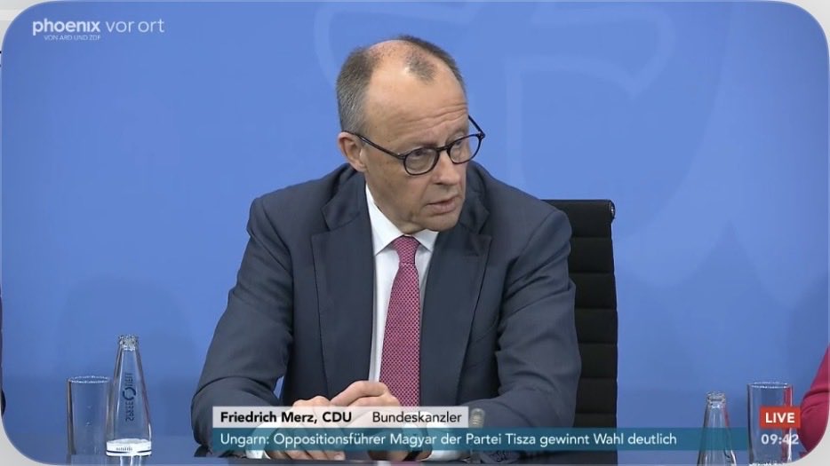 <a href="/bundeskanzler/">Bundeskanzler Friedrich Merz</a> Merz: „Werden Energiesteuer/Mineralölsteuer um 17ct für 2 Monate senken. Wir hoffen, dass die Mineralölindustrie dies an die Kunden weitergeben wird.“ 

Wir HOFFEN. Keine Pointe. Völlig hilfloses und falsches Rumklempnern. Seufz
