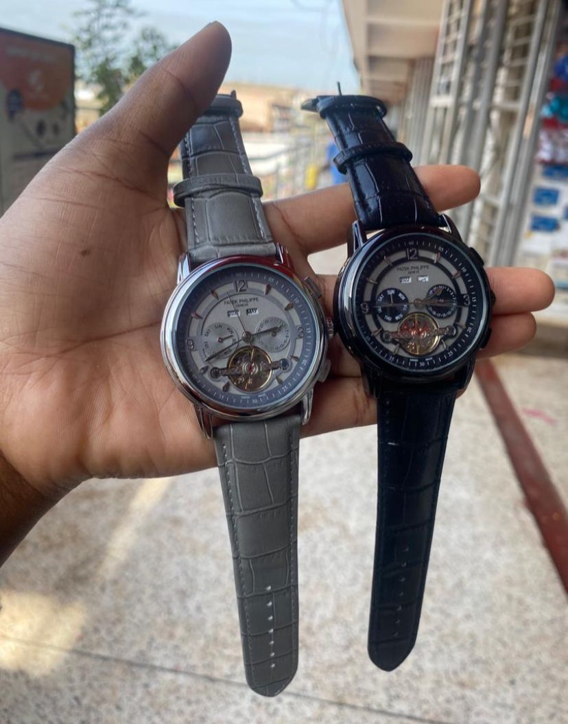 Curated_Store1's tweet photo. Sophisticated watches available to shop
At 130,000ugx
Instant delivery 
Call or WhatsApp 0745150465 https://t.co/WT08hN2VTE