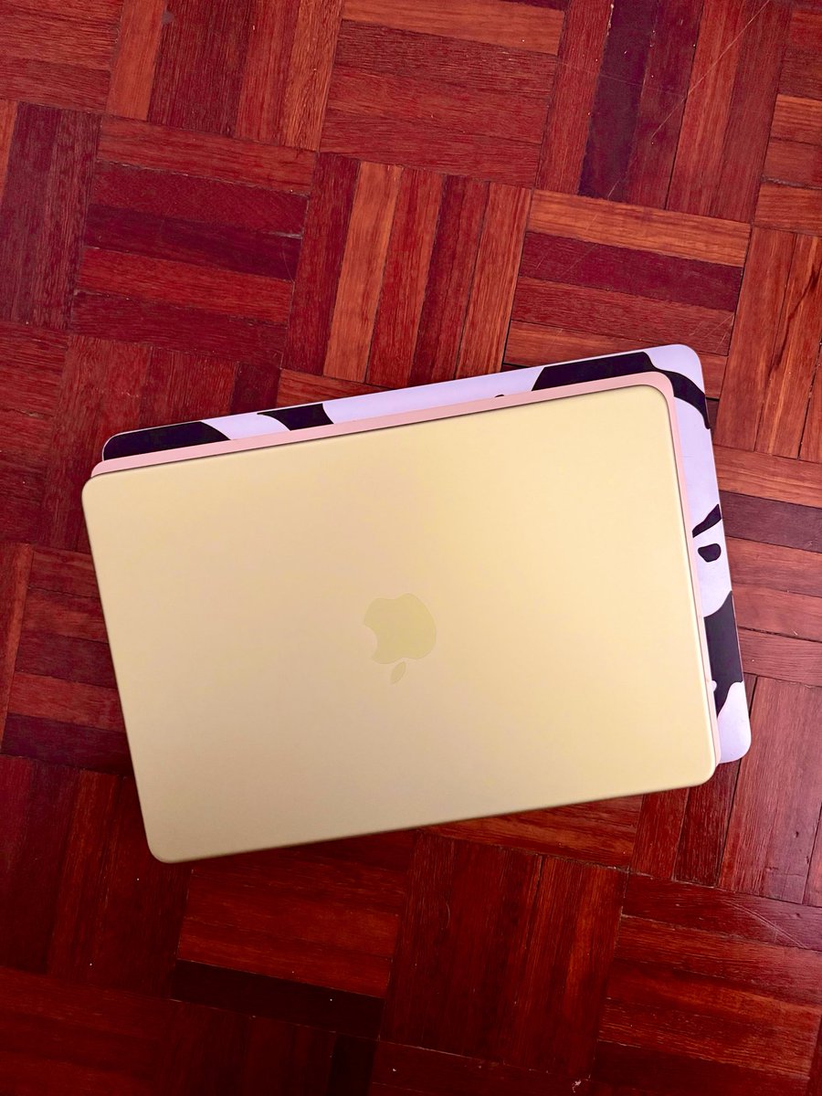 ezionyarg tweet media