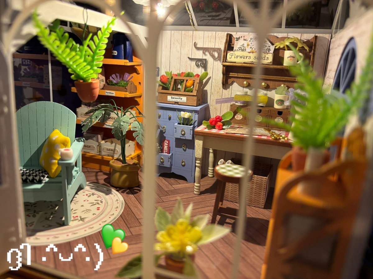 mikimeroX0808's tweet image. ガーデンハウス(  ˶🪴ᗜ🪴˶)🪻𖥔 ࣪⸝⸝꙳
ついに完成しました🙆🏻‍♀️💛♪

落ち着く色合いで正面から見た時、バランスよく見渡せるのがまたいいね〜ぃ( ⊙ ᗜ ⊙ )👍🏻"
キョロキョロ.しちゃう〜!👀!💚

その庭んとこ、一番お気に入りなんだあ😙
#つくるんです #ガーデンハウス #DIY