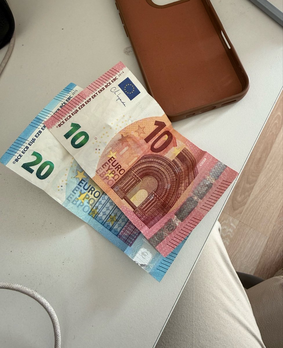 yırpalanan biri tweet media