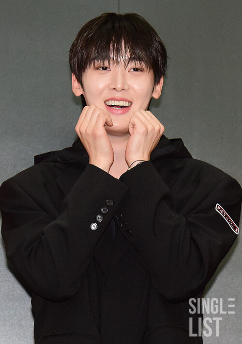 [포토] 아스트로 윤산하 '팬들 향한 애교'

#윤산하 #아스트로 #아스트로윤산하 
#ASTRO #ASTRO_윤산하 
<a href="/offclASTRO/">ASTRO 아스트로</a>
#YOONSANHA 
⬇️관련기사⬇️
slist.kr/news/articleVi…