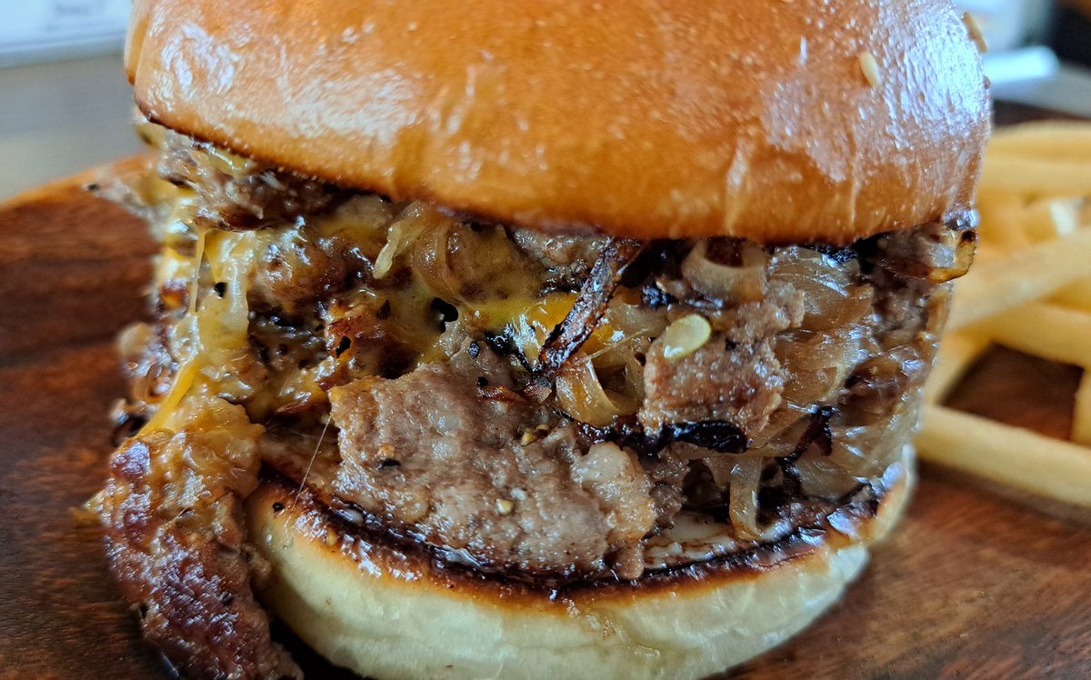 じゃくたん tweet media