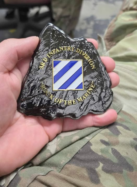 usawtfm's tweet image. Rock Of The Marine!