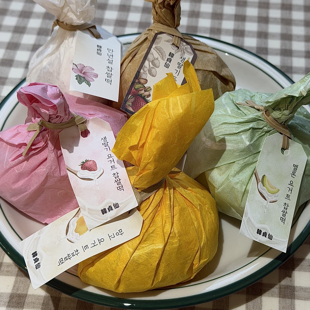 밥요정 tweet media