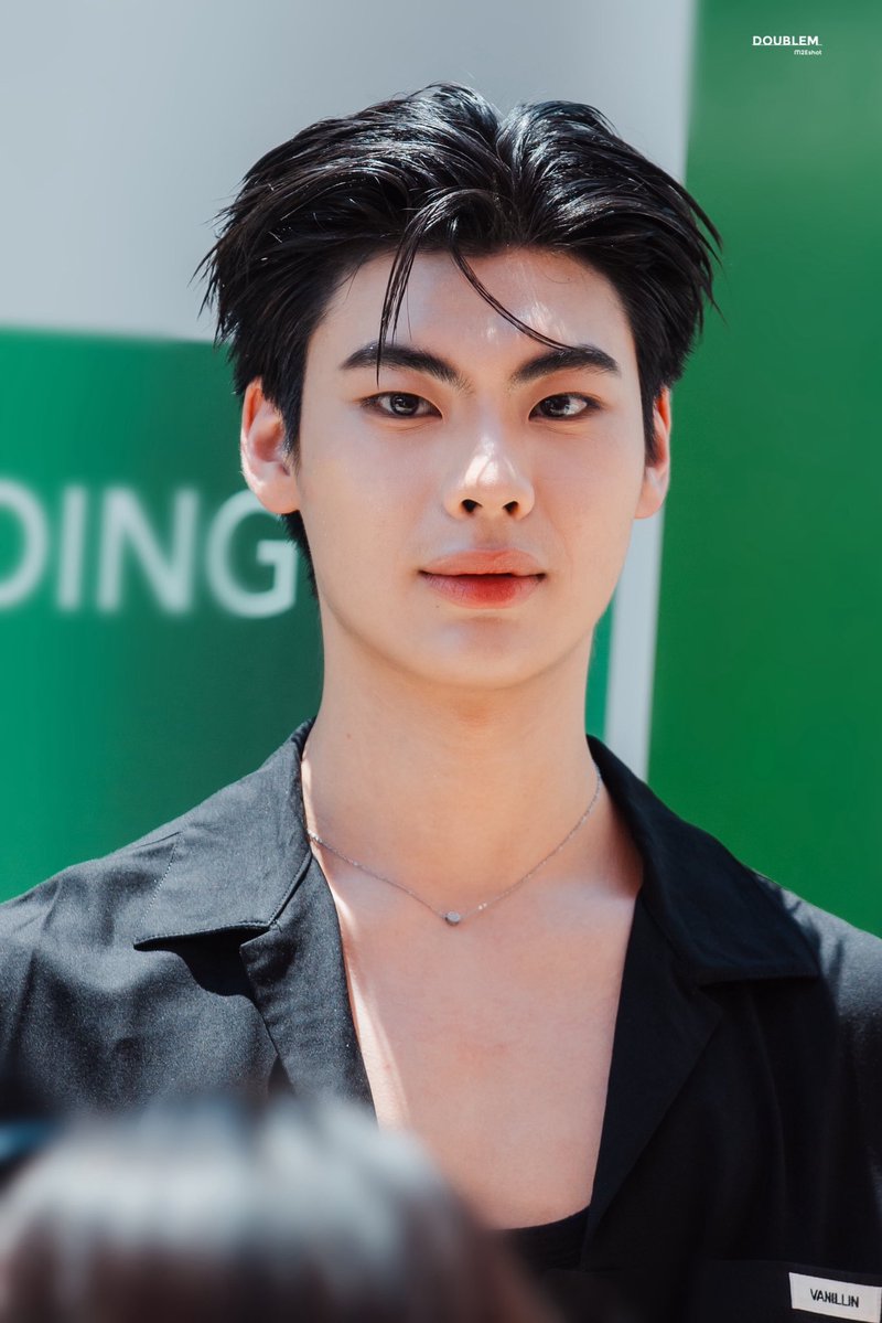 𝕯𝖔𝖚𝖇𝖑𝖊𝖒 tweet media