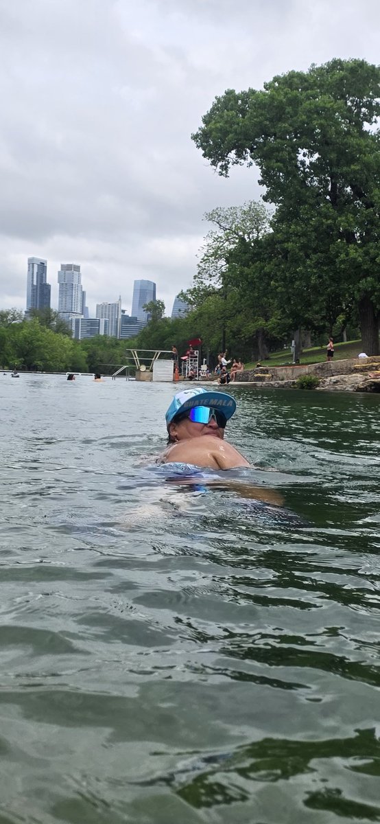 lmorgan07's tweet photo. Barton Spring Pool, Austin TX
Abril 12, 2026 https://t.co/LHtsWe4U8e