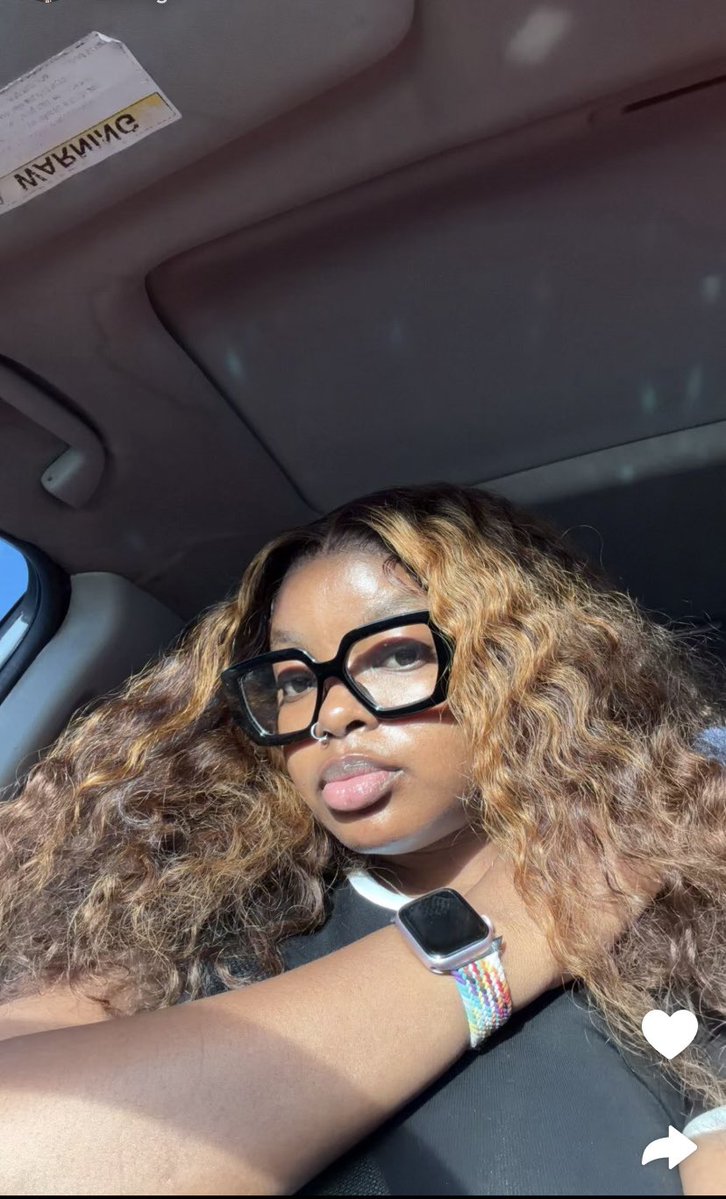 JULIET IS EVERYWHERE 💃🏻💃🏻🥰🥰 ☔️ tweet media