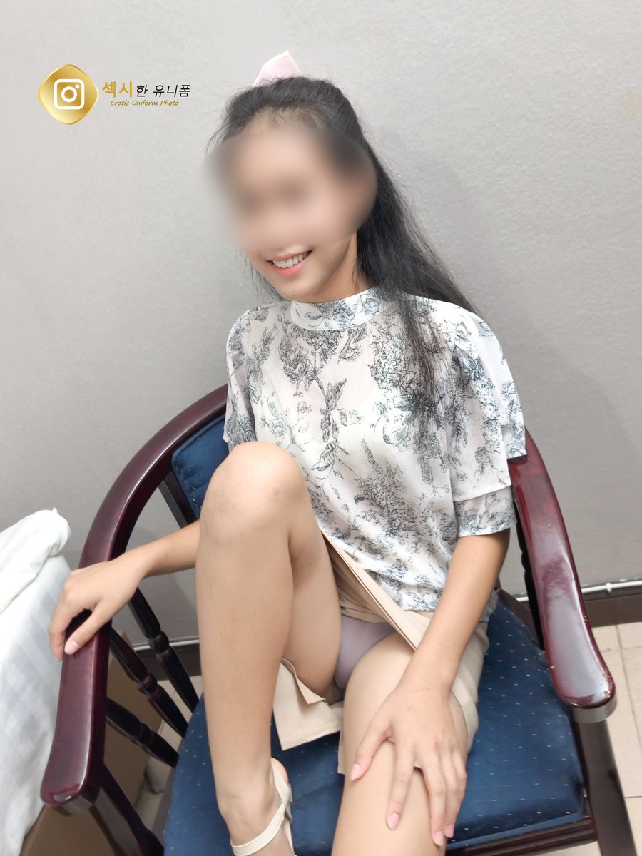 EroticArtsx's tweet photo. 🥰อาการมันร้อน อยากนอนแก้ผ้า

📌ผลงาน Members only  
😲ภาพชัดกว่า  
😲งานอัปเดทใหม่ตลอด  
😲ภาพเยอะกว่า  
สนใจผลงานเพิ่มเติมไหม? 
ถามเข้ามาได้เลยนะ! หรือ 
สมัครสมาชิก🫰🫰คลิก https://t.co/ErePhRuLbQ https://t.co/NMo0BXLM97