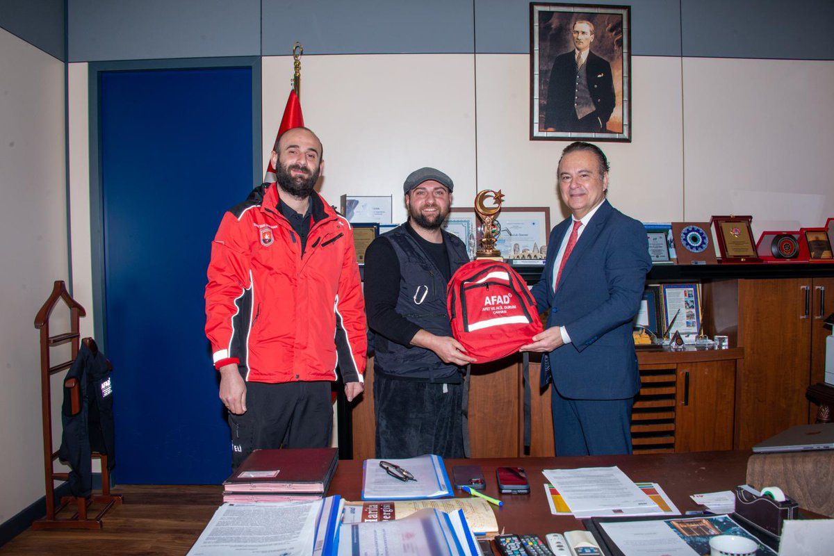 A F A D İstanbul tweet media