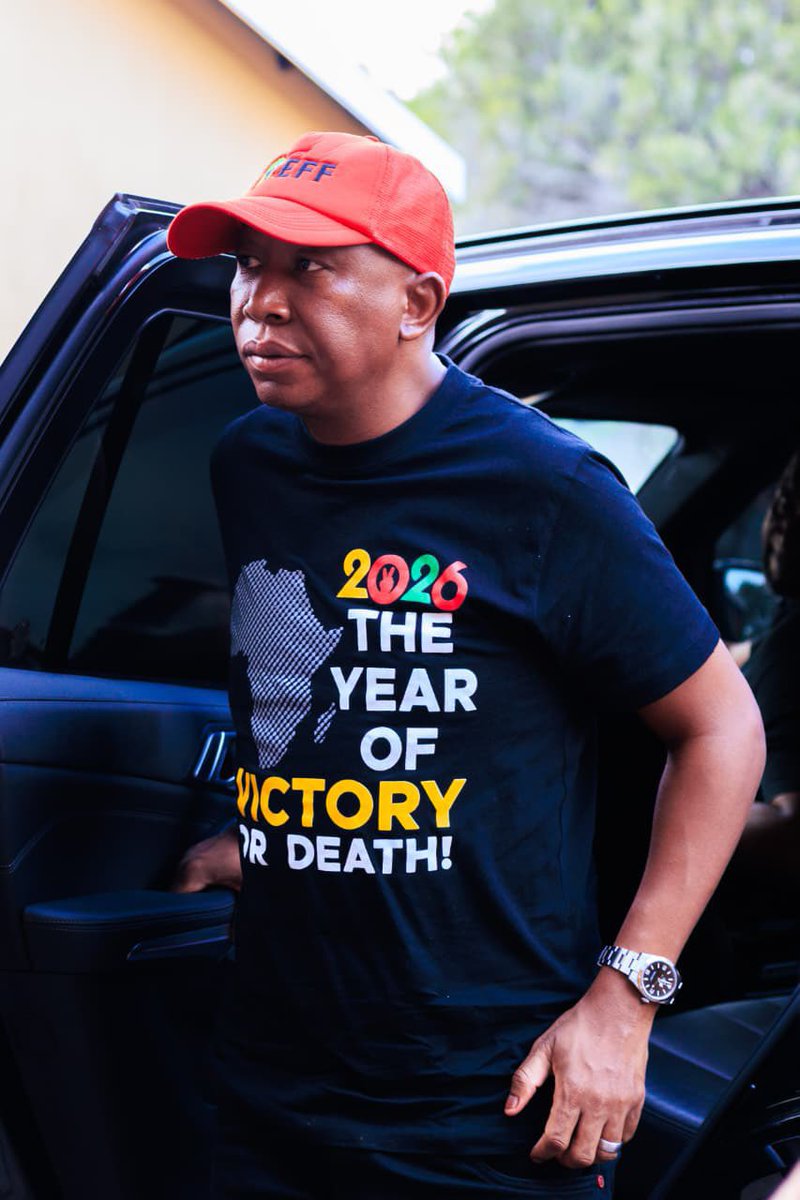 Sinawo Thambo tweet media