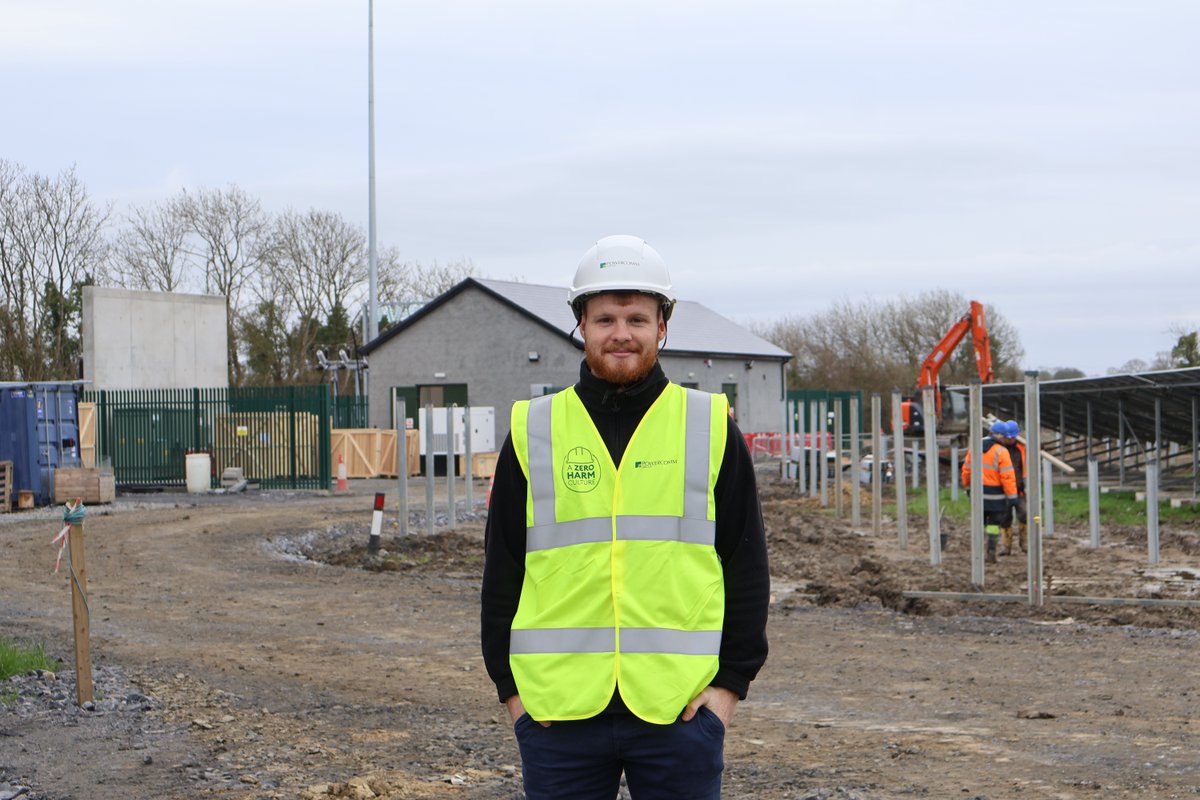 PowercommGroup's tweet image. Meet Sean- one of our Graduate Electrical Engineers. He's currently in the project's rotation of our graduate programme.

Want to be like Sean? Email graduate@powercomm.ie to find out more about our Graduate Programme.  
#graduate #electricalengineer #learningonthejob