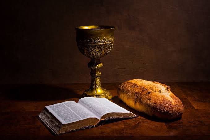 billycrin's tweet image. The one meal a believer should take daily is Holy Communion.

Yet many wait for once a month, missing its power.

It’s not a ritual—it’s a daily encounter with Jesus.
 #FaithInPractice