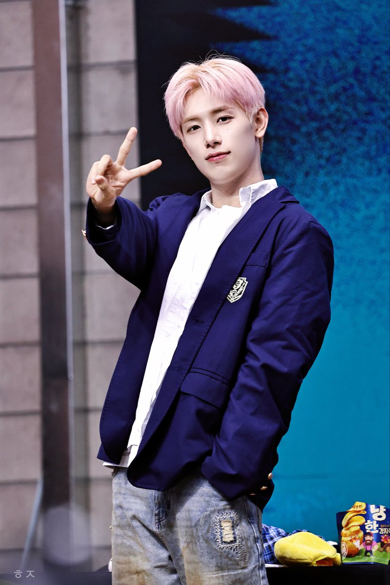 xxxx_CC12's tweet photo. 260410

#KUNHO #건호 #사삼건호
#ALL_H_OURS #올아워즈 https://t.co/yu6sxrkfpM