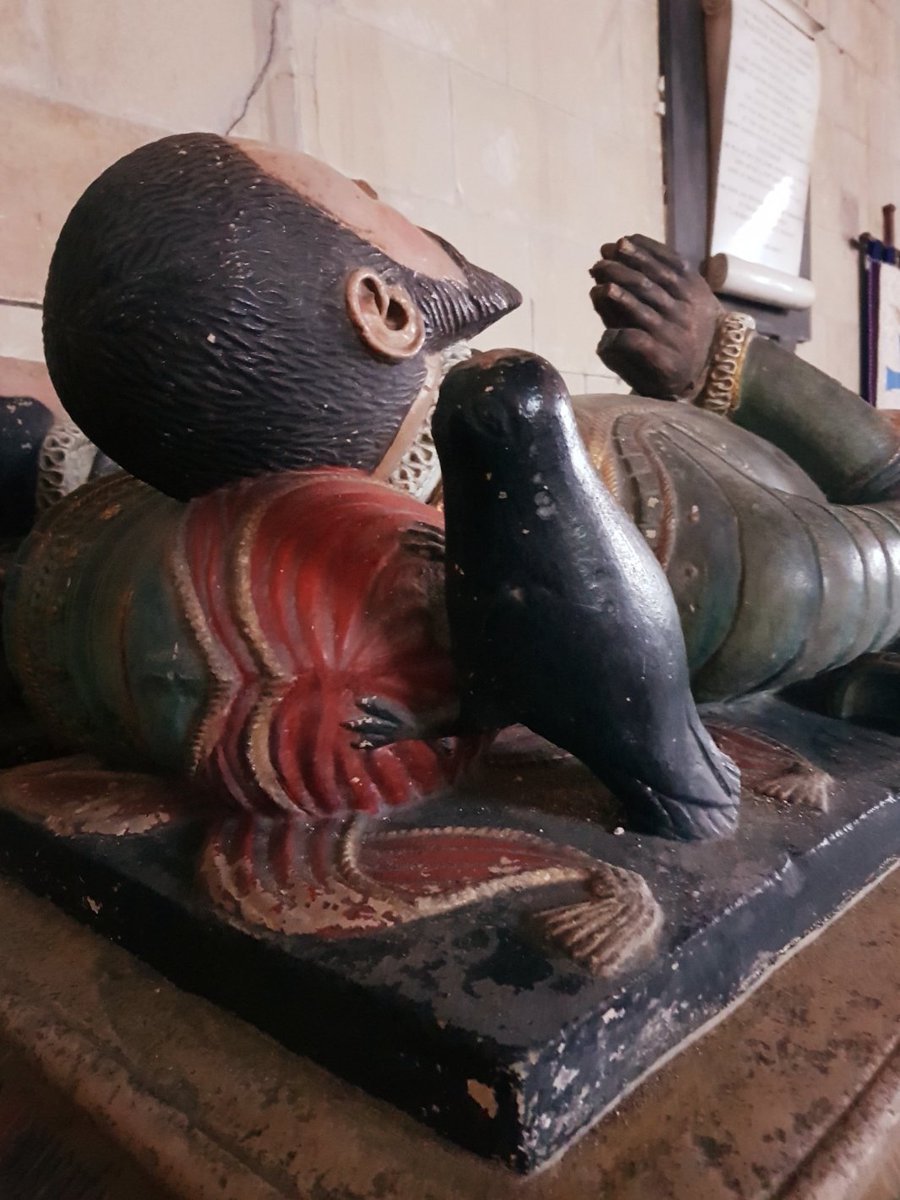 IsabelMathiasPR's tweet image. "God Feeds the Ravens" is the Corbet family motto. 
Sir Richard Corbet (died 1567) and his wife. St Bartholomew Church, Moreton Corbet. 
 #Shropshire 
#MonumentsMonday
