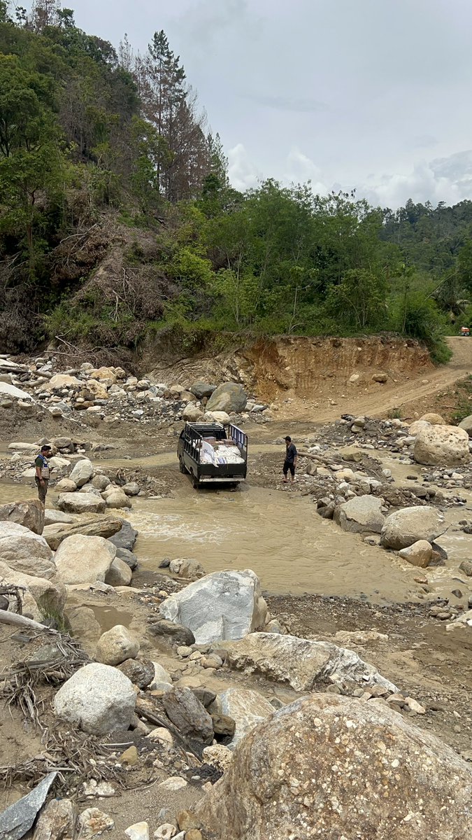 Humanies Project tweet media