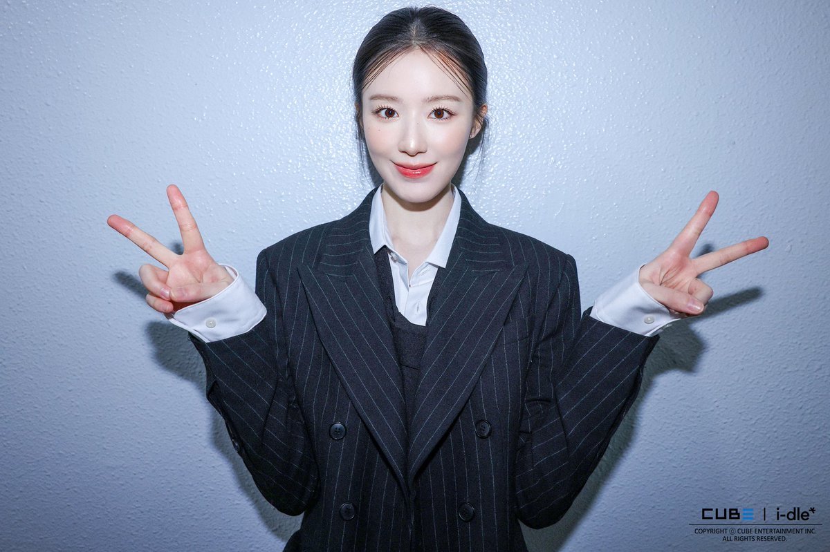 i-dle (아이들) 'Mono (Feat. skaiwater)' 음악방송 2주차 비하인드 ♡
#슈화 #SHUHUA #舒華