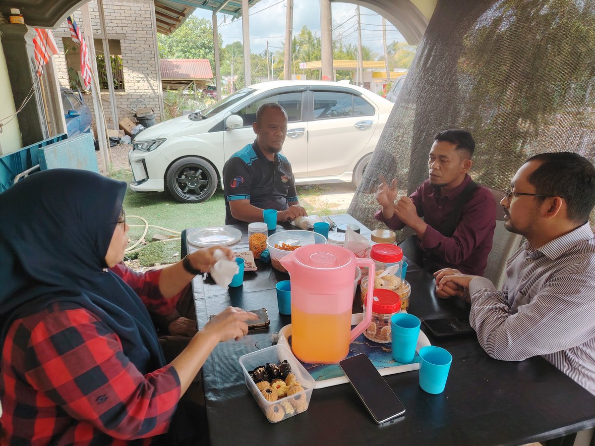 PEJABAT PENERANGAN DAERAH SIK tweet media
