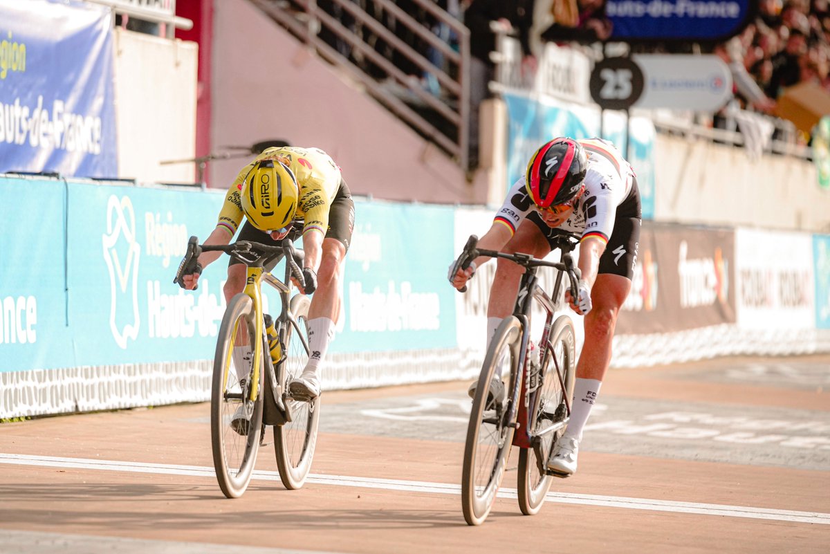 Le Gruppetto tweet media